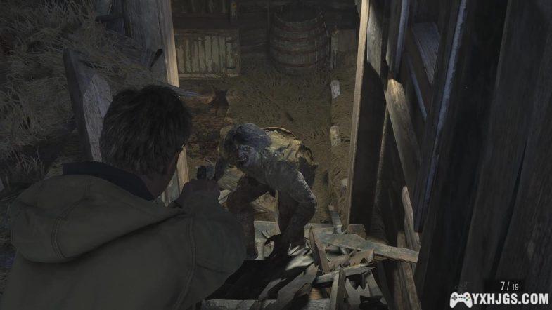 PC生化危机8黄金版 中文典藏包｜修改器+MOD+原声OST+设定集原画 洗手液战神的寻女之路！-图片6