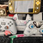 三款价位带屏幕的手柄个人使用直观感受