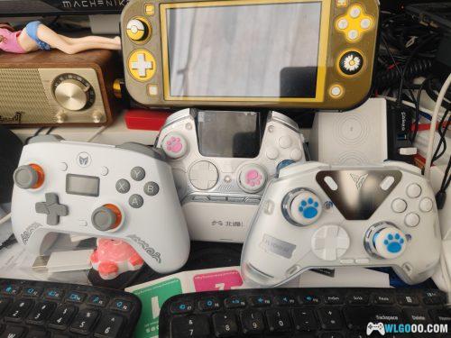 三款价位带屏幕的手柄个人使用直观感受